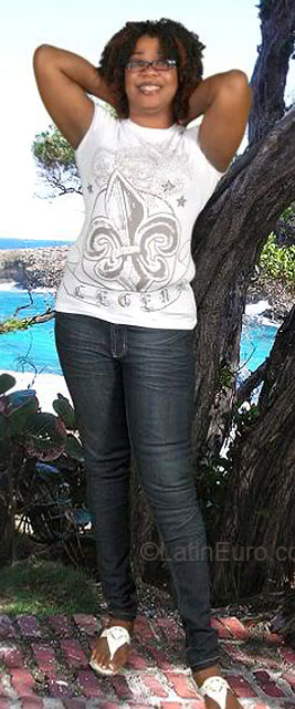 Date this sultry Jamaica girl Paula from  JM28