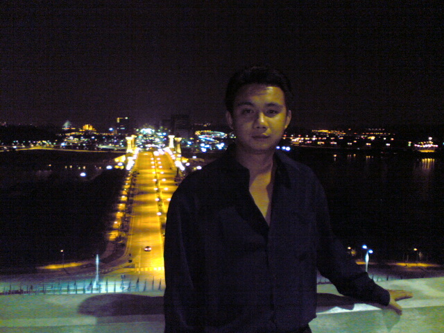 Date this passionate Malaysia man Realapachi from Kota Kinabalu MY13