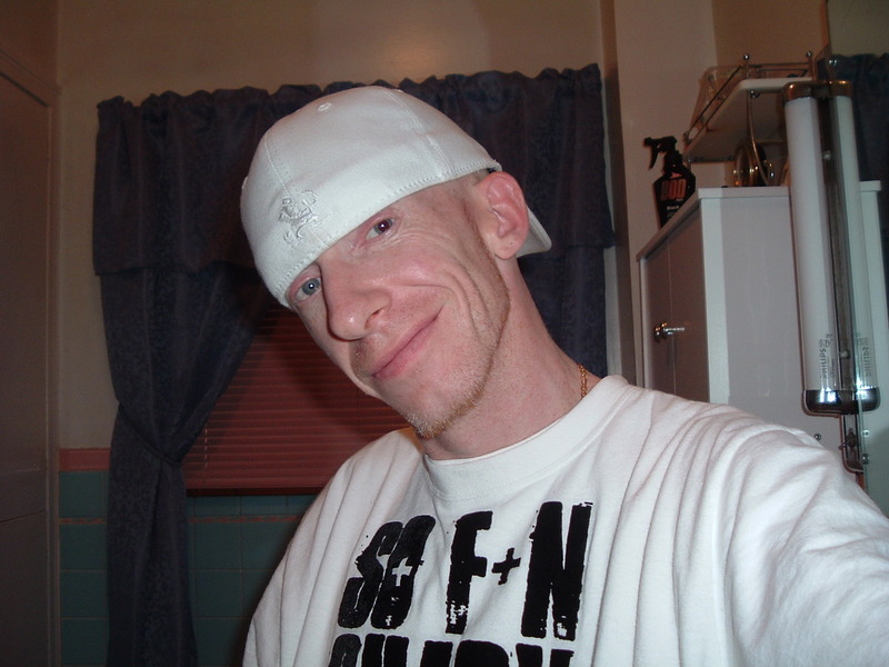 Date this sultry United States man Sean from Amsterdam US2578