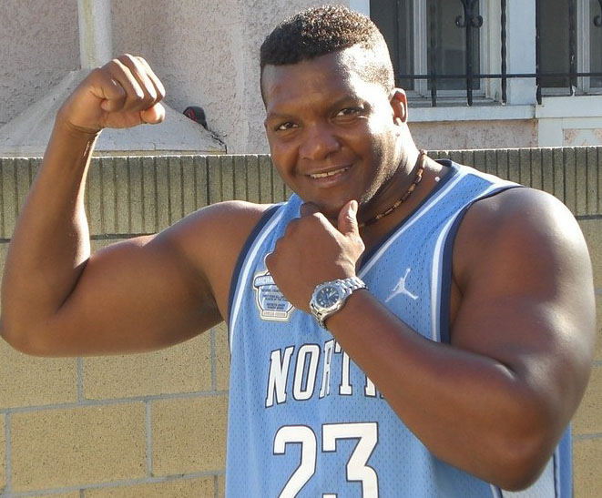 Date this gorgeous United States man Aromanticman from Los Angeles US2623