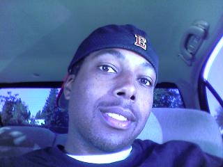 Date this cute United States man Winga21 from Sacramento US2658