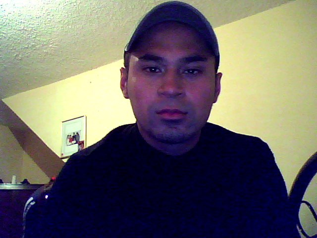 Date this pretty Colombia man ALEXANDER from manizalez CO899