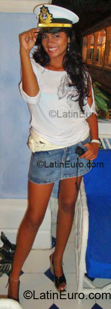Date this athletic Colombia girl Tachy Estefany from Cartagena CO926