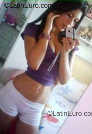 Date this funny Brazil girl Walerya from Imperatriz BR1205