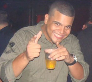 Date this athletic United States man ElDELtuyo from Hollywood US2738