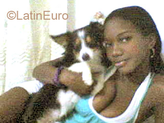 Date this beautiful Colombia girl Rosa from Cartagena CO958