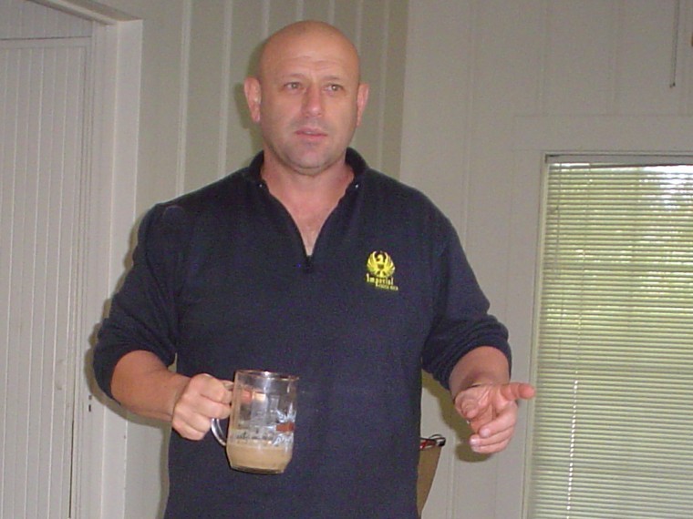 Date this athletic United States man James from Castro Valley US2843