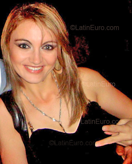 Date this attractive Brazil girl Josiane from Imbe BR1261
