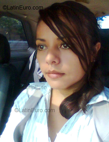 Date this delightful Mexico girl Maggy from Tamaulipas MX64