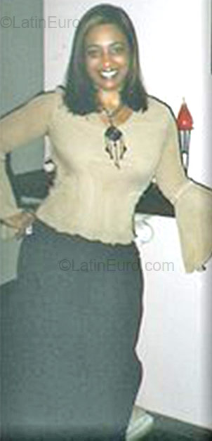 Date this good-looking Brazil girl Jussara from Itapema BR1271