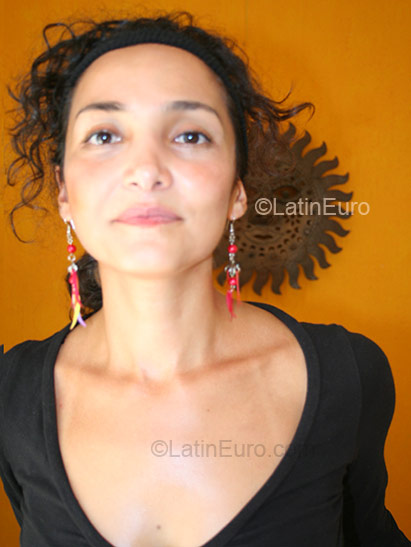 Date this cute Mexico girl Perla Paola from Cancun MX68