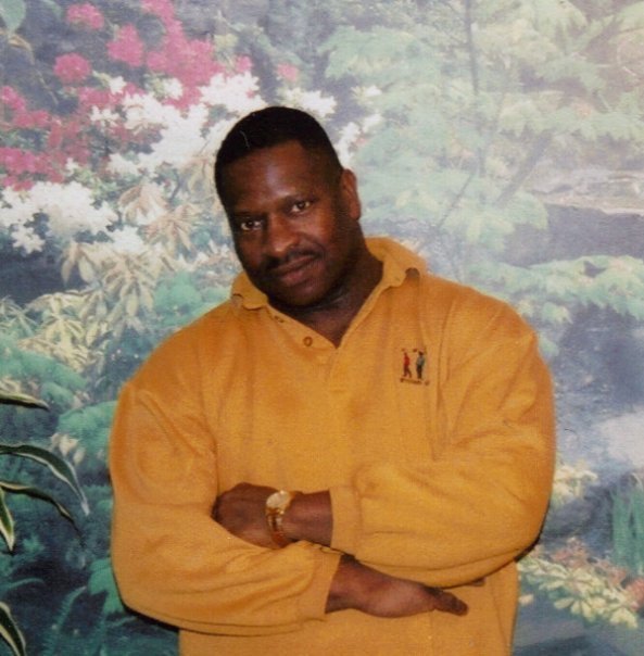 Date this cute United States man James from Madison US2981