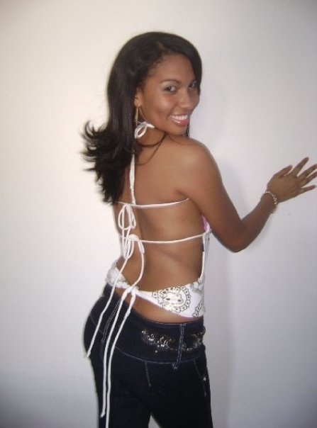 Date this delightful Colombia girl Cindy from Barranquilla CO1090