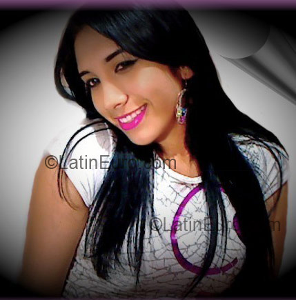 Date this pretty Colombia girl Jessica from Cali CO1124