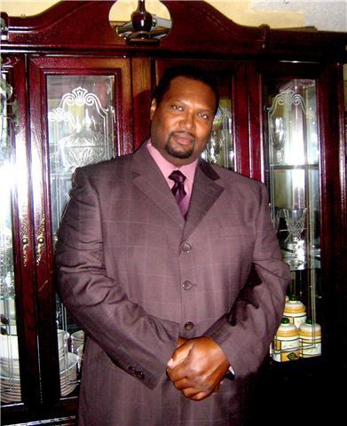 Date this beautiful Canada man BIGZ2006 from Scarborough CA127