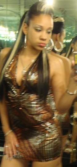 Date this nice looking Dominican Republic girl Sagrario from Santiago DO1380