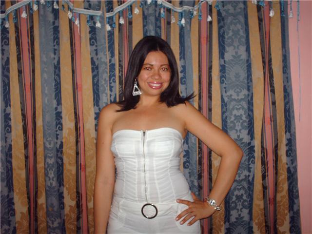 Date this beautiful Colombia girl Marce from Santa Marta CO1274