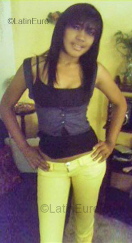 Date this attractive Dominican Republic girl Ana Felicia from Santiago DO1420