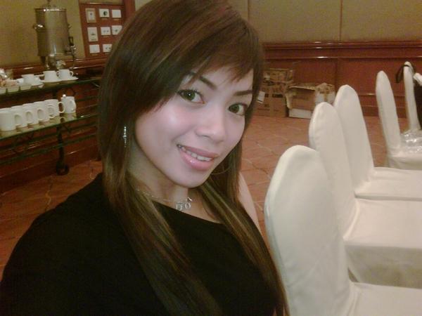 Date this young Philippines girl Alaiza Mae from Talisay City PH230
