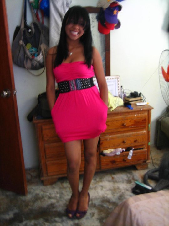 Date this gorgeous Dominican Republic girl Damaris from Santo Domingo DO1491