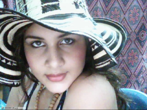 Date this pretty Colombia girl Nana from Ibague CO1371