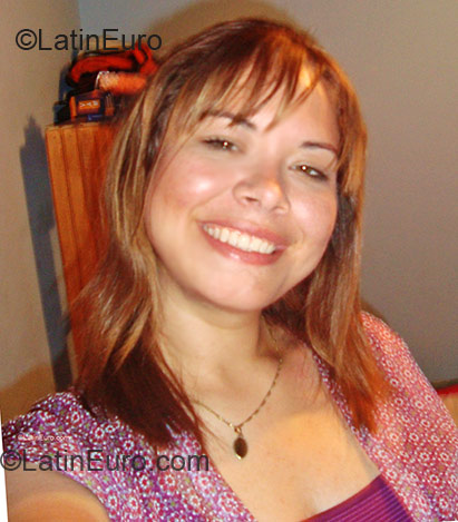 Date this exotic Colombia girl Diana from Cali CO1378