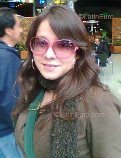 Date this sultry Colombia girl Lina Maria from Cali CO1384