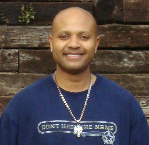 Date this funny United States man Dennis from Gulfport US3733