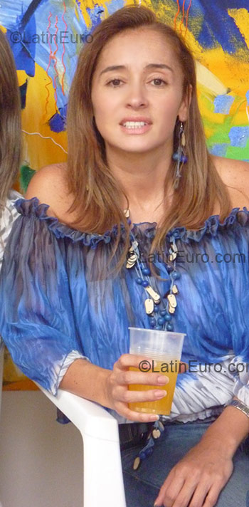 Date this cute Colombia girl Margarita Maria from Manizales CO1424