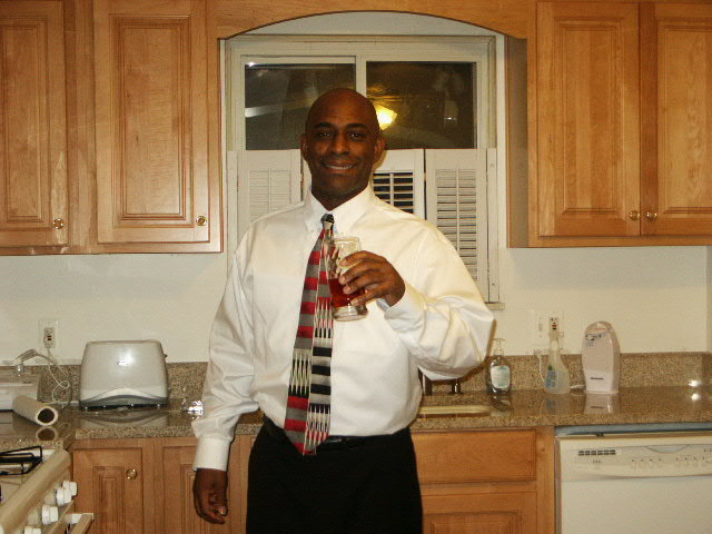 Date this georgeous United States man Adam from Cleveland US3793