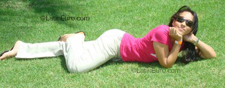 Date this delightful Dominican Republic girl Maria from Santiago DO1616