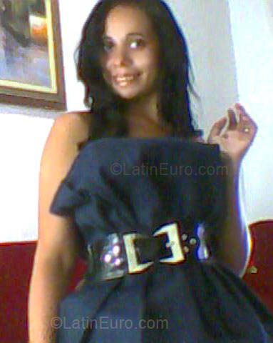 Date this beautiful Brazil girl Elisangela from Limoeiro BR1694