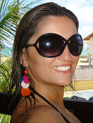 Date this hard body Brazil girl Sibely from Itapetininga BR1714