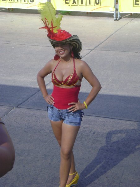 Date this exotic Colombia girl Darling from Barranquilla CO1570