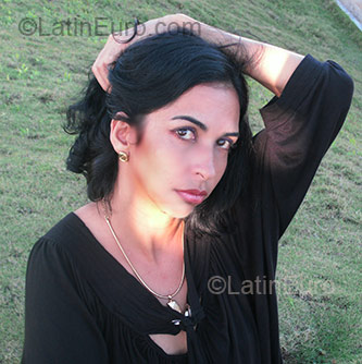 Date this nice looking Brazil girl Jusaneatanide from Aracaju BR1757