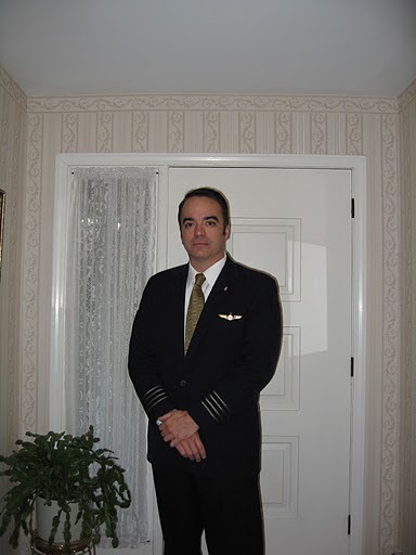 Date this exotic United States man James from Boston US4099