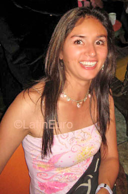 Date this foxy Colombia girl CO1595 from Bogota CO1595