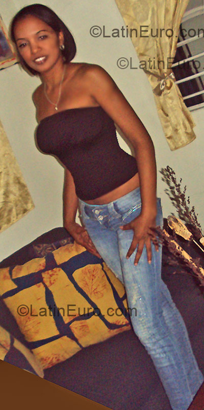 Date this fun Dominican Republic girl Alexandra from Santo Domingo DO1851