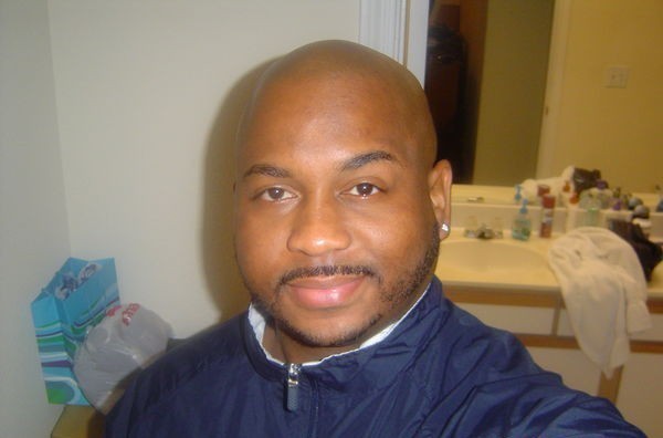 Date this beautiful United States man Carl from Houston US4197
