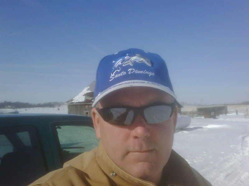 Date this hot United States man Gunny from Louisville US4202