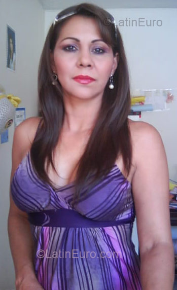Date this tall Colombia girl Maria Teresa from Barbosa CO1656