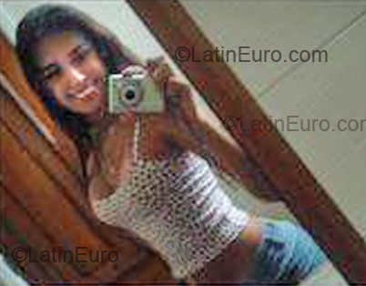 Date this nice looking Brazil girl Fernanda from Imperatriz BR1813