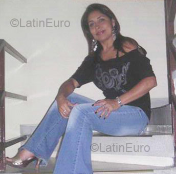 Date this beautiful Colombia girl Muy_latina from Medellin CO1682