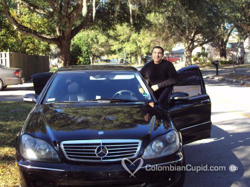 Date this georgeous United States man Anthony from Tampa US4265
