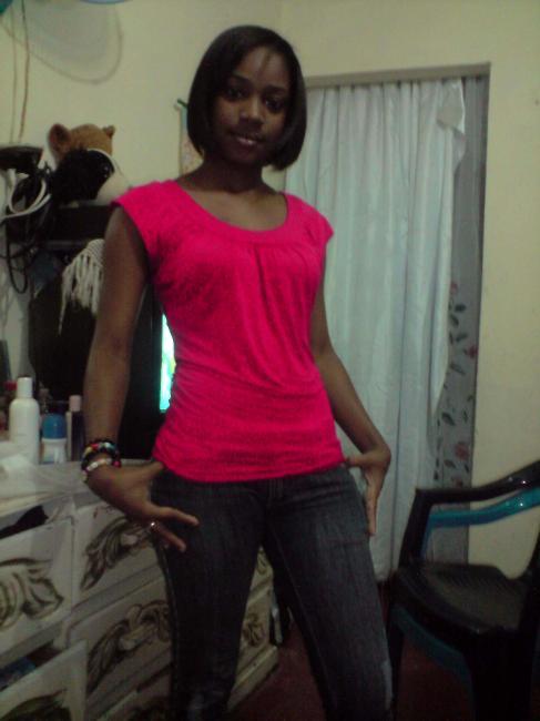 Date this pretty Dominican Republic girl Helen1810 from San Cristobal DO2005