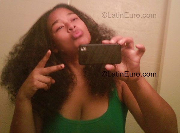 Date this sultry United States girl Preety_CARAMEL from Phoenix US4417