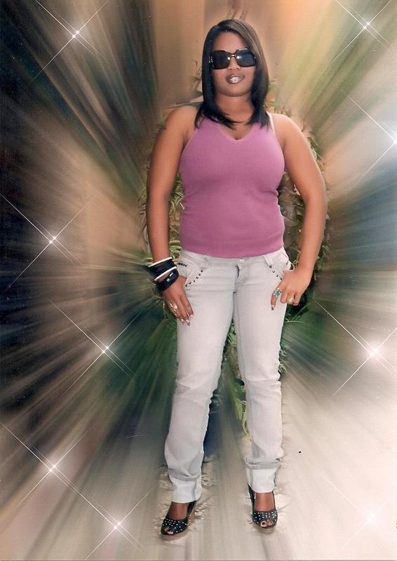 Date this fun Dominican Republic girl Tamira from Santo Domingo DO2090