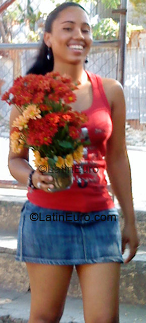 Date this hot Dominican Republic girl Paola from Puerto Plata DO2103