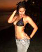 Date this tall Dominican Republic girl Idalia from Santo Domingo DO2199