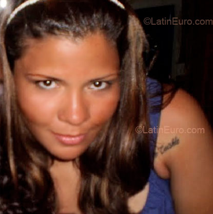 Date this sultry Brazil girl Flavia from Campinas BR1956